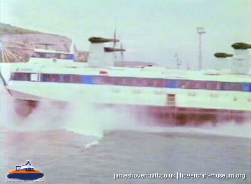SRN4 Marks 1 and 2 -   (The <a href='http://www.hovercraft-museum.org/' target='_blank'>Hovercraft Museum Trust</a>).
